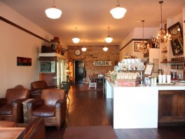 Rooster Coffee House (Broadview)