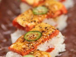 Aburi-Salmon-Oshi-Sushi
