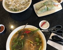 Lac Vien Vietnamese Restaurant (North York